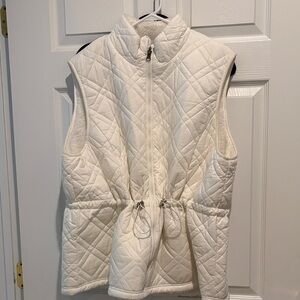 Nwot Time and Tru Cream Quilted Sleeveless Drawstring Vest